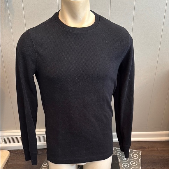 E Banana Republic Men’s Medium Black Crewneck Sweater - Picture 1 of 5